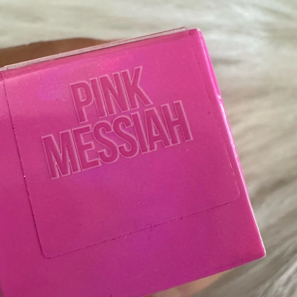 Jeffree Star Pink Messiah Velvet Trap Matte Lipstick